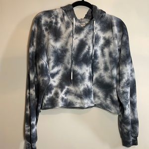 Cropped tie dye hoodie